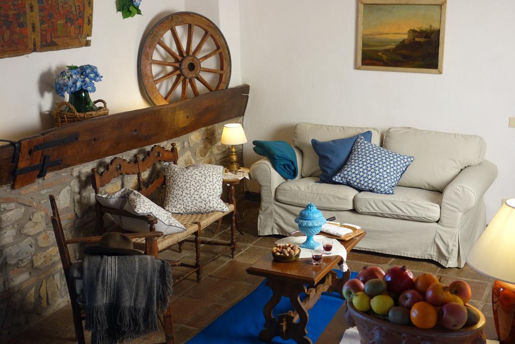 בית הארחה בארברינו די ואל ד'אלסה 	Fattoria Casa Sola מראה חיצוני תמונה